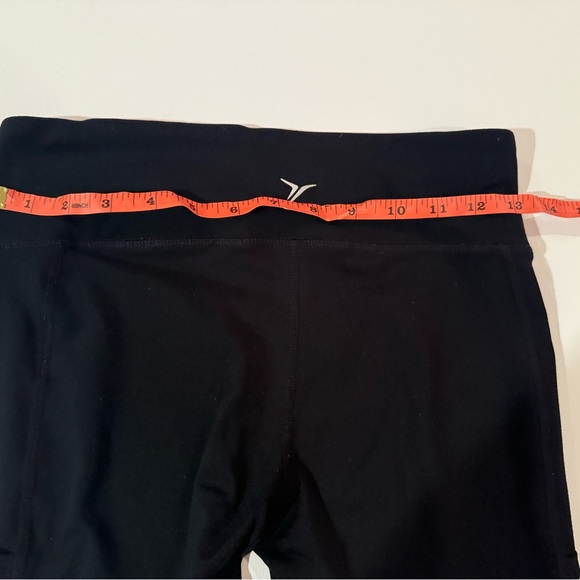 Work out leggings with side pockets - Picture 3 of 3